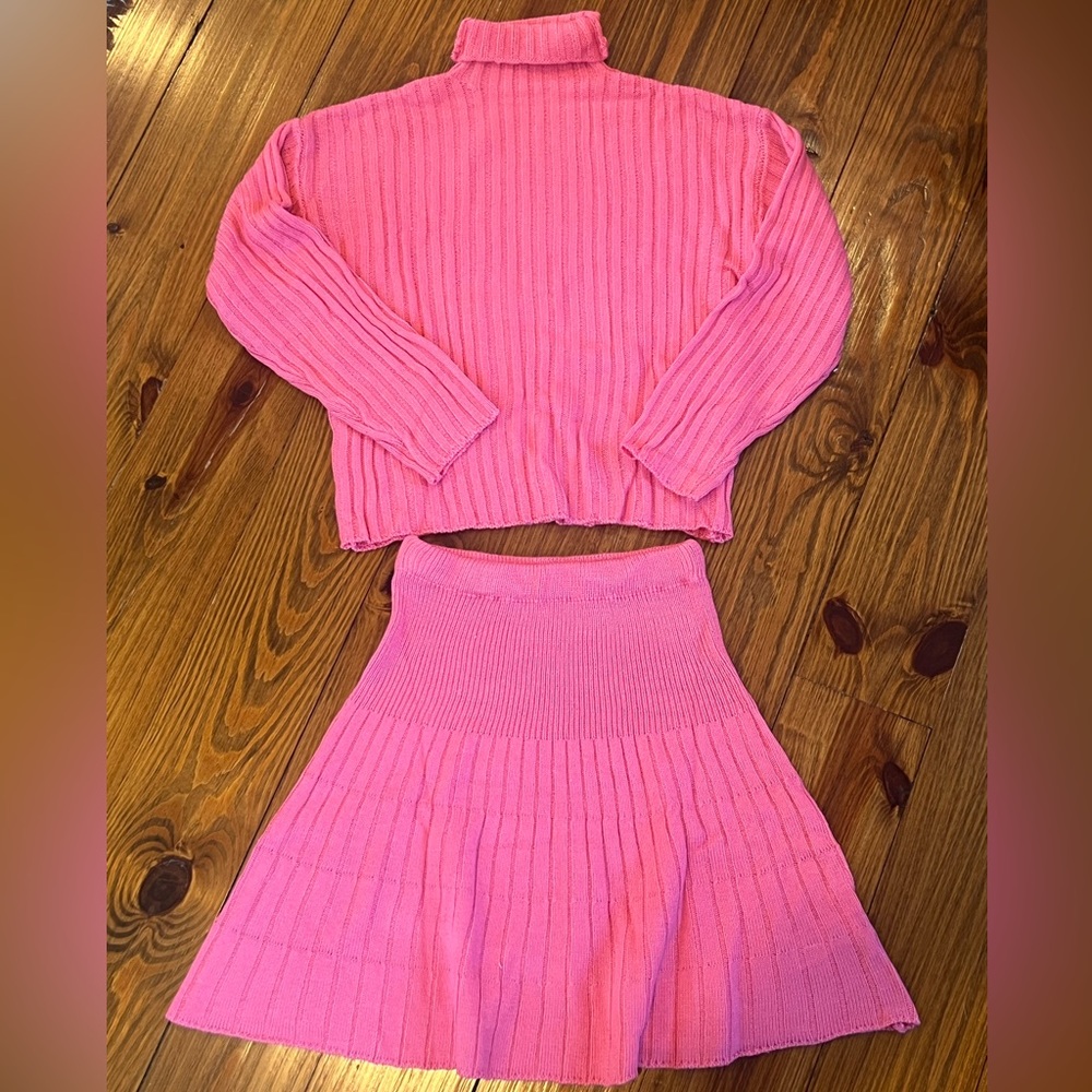 NEW sweater set
